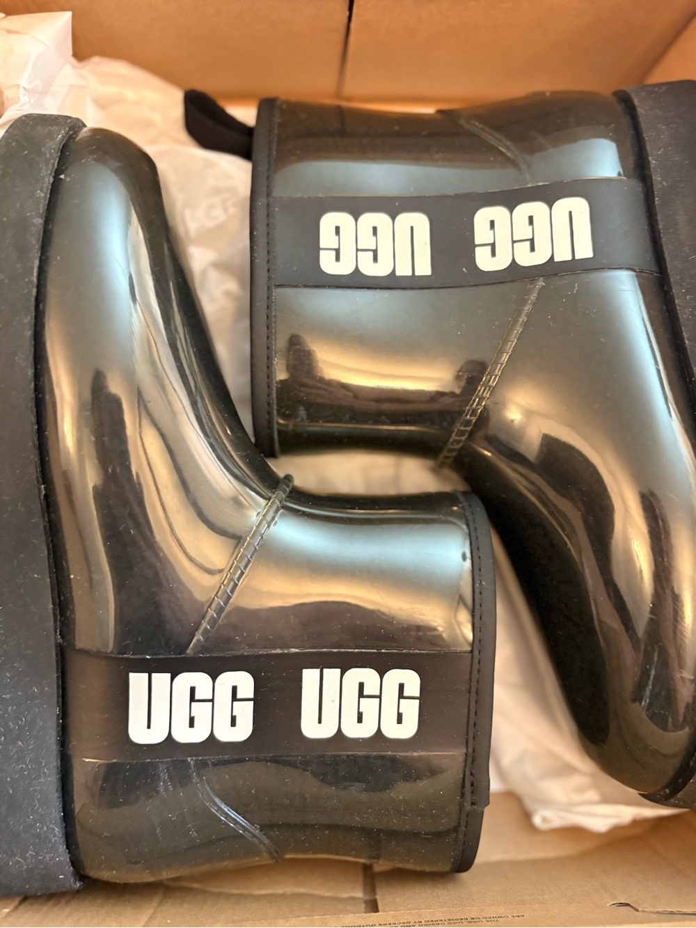 UGG Women’s Black Glossy Logo Rain Boots